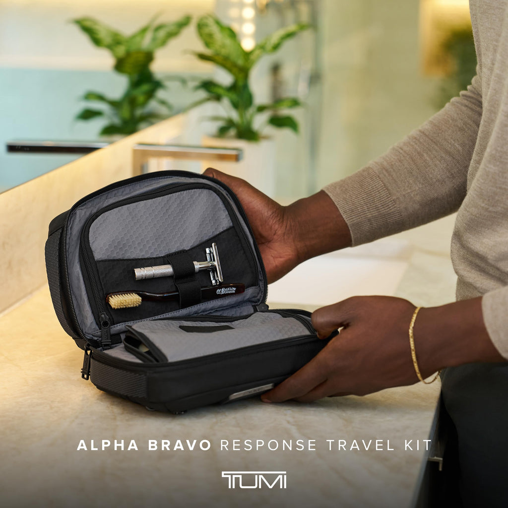 TUMI Men's Response Travel Kit